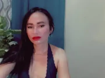 Urlovely_che  live sex cam