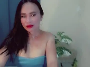 Urlovely_che  live sex cam