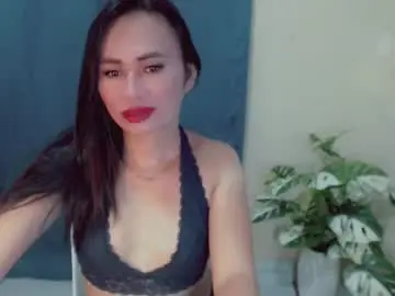 Urlovely_che  live sex cam