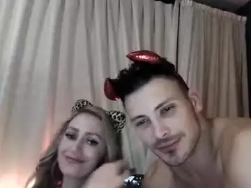 Wootysf23  live sex cam