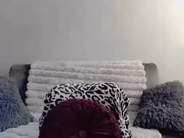 Bri_fox  live sex cam