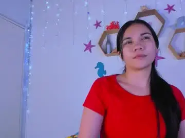 Emiily_parkerr  live sex cam