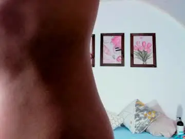 Emiily_parkerr  live sex cam