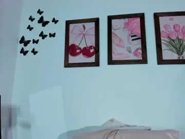 Emiily_parkerr  live sex cam