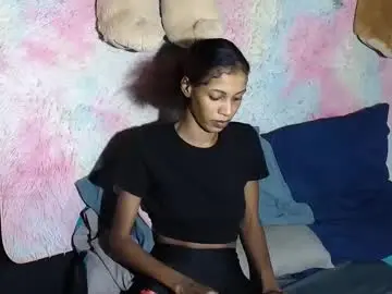 Indianqueen5  live sex cam