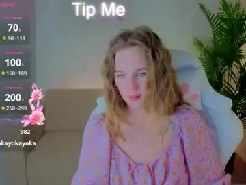 Kianawhite  live sex cam