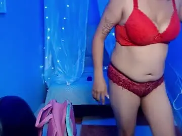 Luciana_336  live sex cam