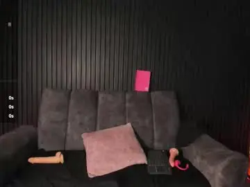 Perverse_milf_4u  live sex cam