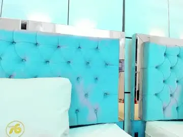 Pocahontas_pow  live sex cam