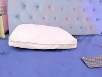 Pocahontas_pow  live sex cam
