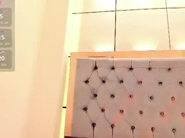 Pocahontas_pow  live sex cam