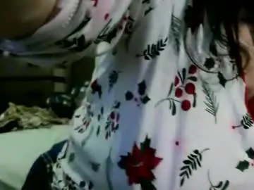 Redderose  live sex cam