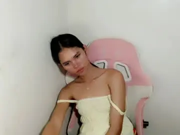 Salsallera69x  live sex cam