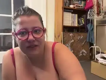 Suziestardust  live sex cam