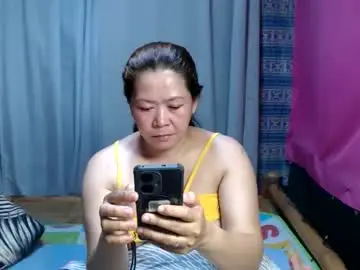 Urasian_hotrina  live sex cam