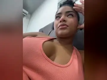 Carlymonroee_  live sex cam