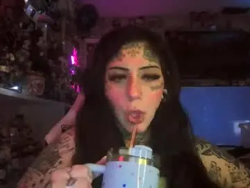 Chubbygothgirlfriend  live sex cam