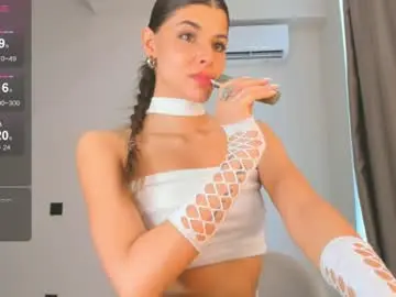 Fame_doll  live sex cam