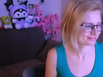 Helen_bird  live sex cam