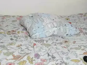 Ifuwantlove  live sex cam