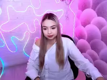 Jullymood  live sex cam