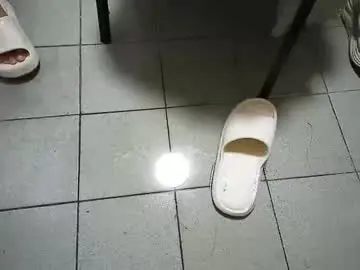 Ltlwizttrjqs  live sex cam