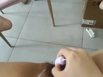 Ltlwizttrjqs  live sex cam