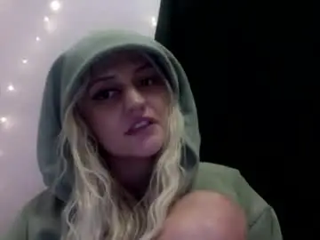 Madelinevalentine  live sex cam