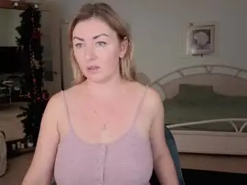 Moonlight4u  live sex cam