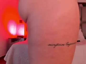 Nikkysmiith  live sex cam