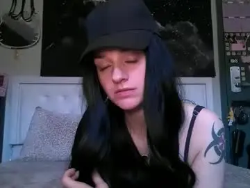 Noelle1229  live sex cam