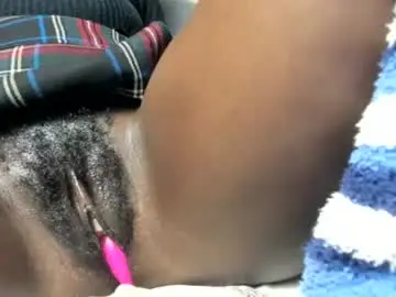 Pretty_kitty_babe  live sex cam