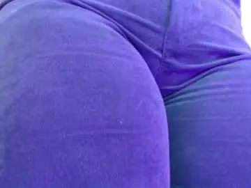 Sarita_blue22  live sex cam