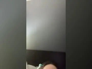 Sexyslut5555  live sex cam