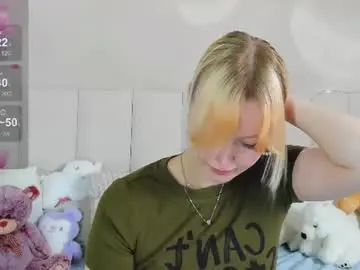 Adele_silvyy  live sex cam