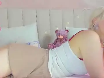 Adele_silvyy  live sex cam