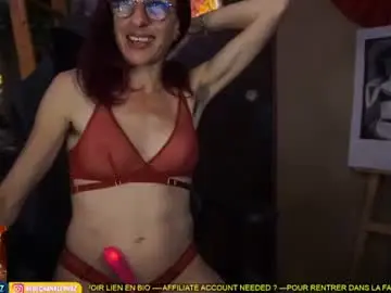 Chanalephaz  live sex cam