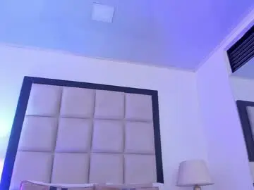 Cloheebell  live sex cam