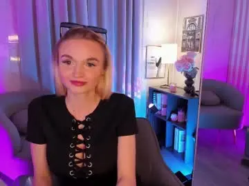 Cozyholiday  live sex cam