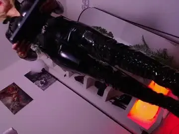 Dalilathoms  live sex cam