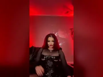 Evadragone  live sex cam
