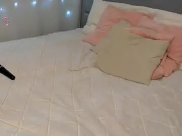 Foxynika_  live sex cam