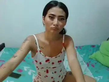 Lethy_hot23  live sex cam