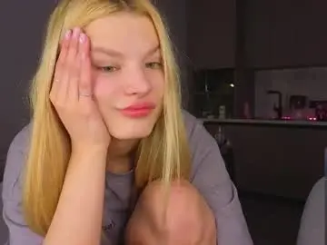Lovely_babyy  live sex cam
