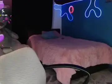 Lyann_  live sex cam