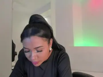 Melan_owen  live sex cam