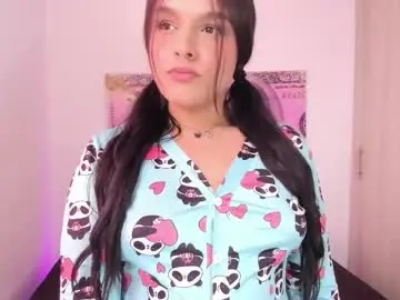 Nianoretti  live sex cam