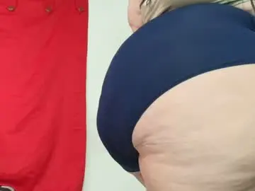 Sexy_curvi  live sex cam