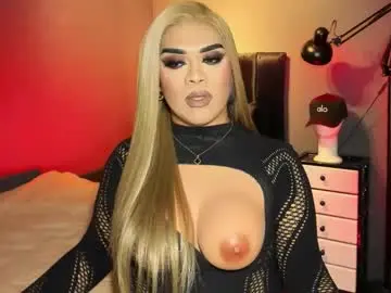 Suckablecockoffreya  live sex cam