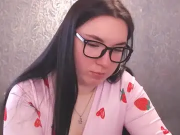 Thelisasquirt  live sex cam